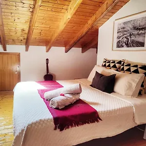Attic Private Bedroom Privatunterkunft
