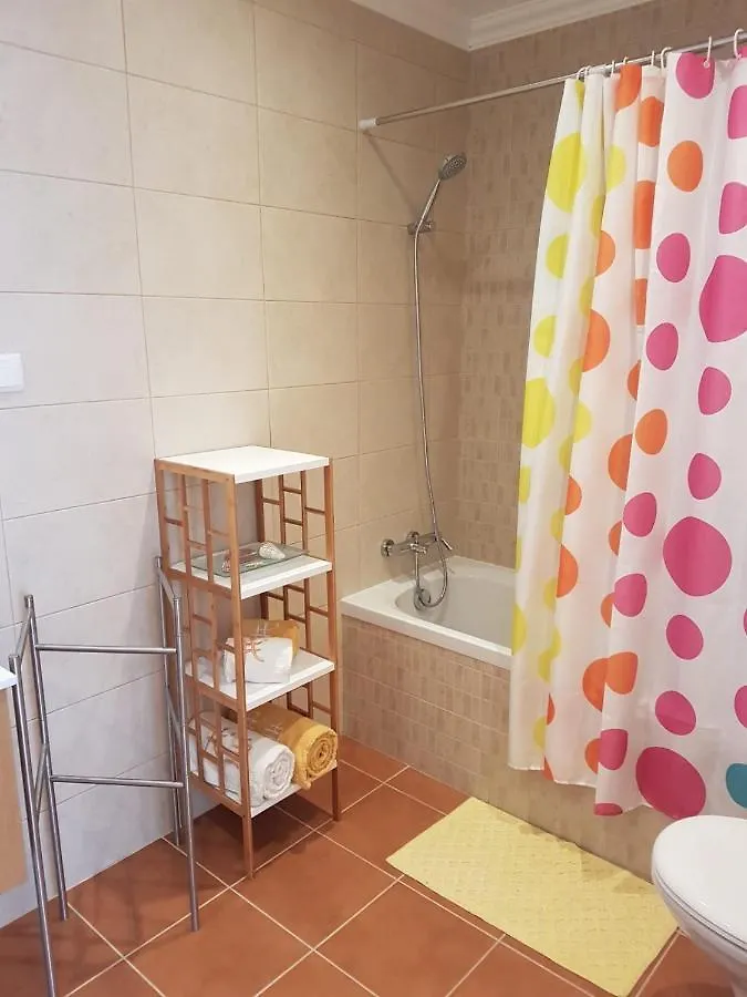 Cozy Apartment In Algarve West Coast - Алжезур